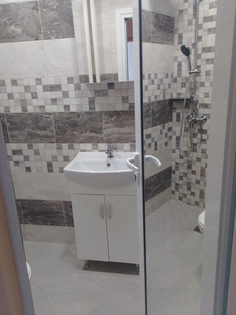 Дава се под наем Едностаен апартамент в Русе, Дружба 3 - 42 кв.м за 280.5 € - Снимка #1