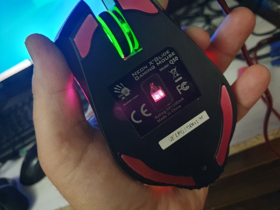 Gaming Mouse sotiladi donasi 100 000 dan