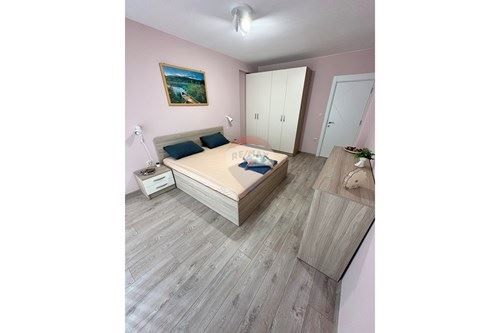 Дава се под наем Тристаен апартамент в Варна, Погреби - 90 кв.м за 612 € - Снимка #6