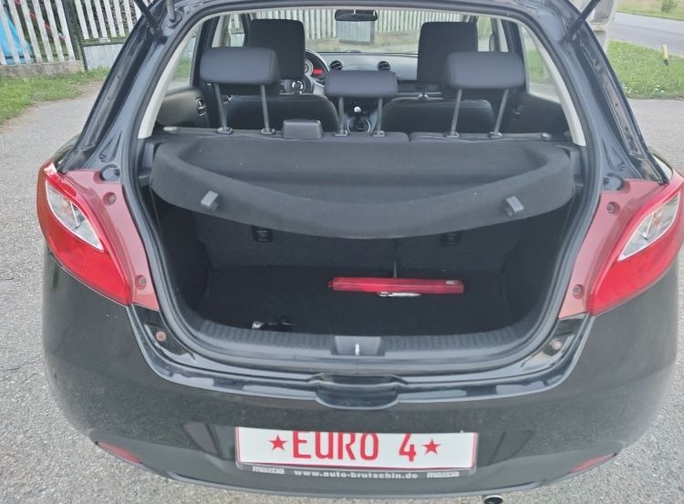 Vând Mazda 2 1.3 Benzina 2009 Import recent Germania Fara rugina