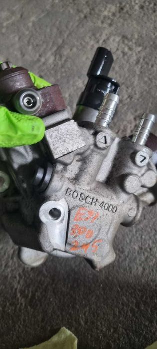 Pompa inalte injectie motorina BMW N57D30A  245 cai cod 7800123