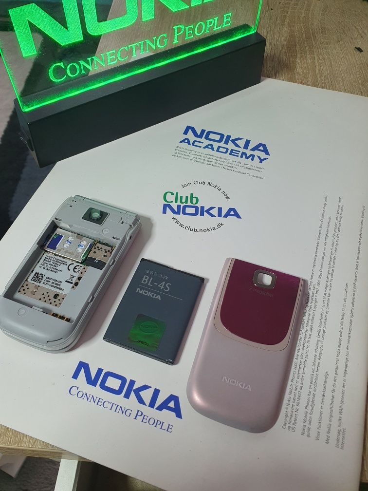 Nokia 7020 Pink Stare bună!