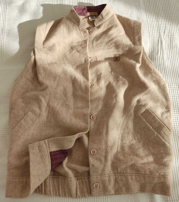 Разнообразни жилетки и елек по 15 лева