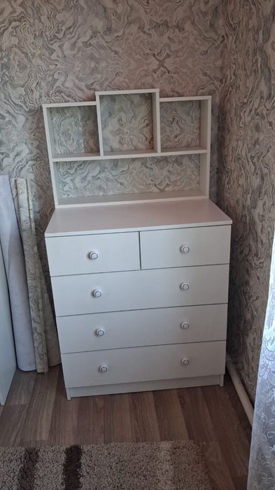 Новый комод с полкой