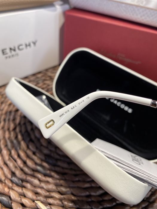 Дамски слънчеви очила Marc Jacobs 161 намалени