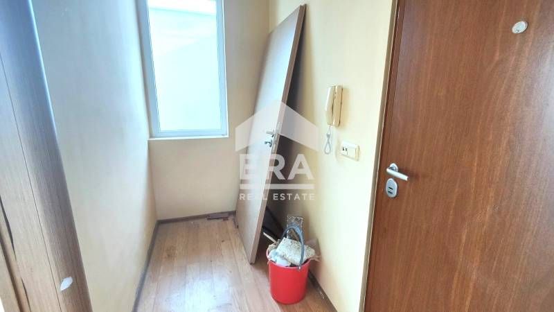 Продава се Четиристаен апартамент в Варна, Бриз - 198 кв.м за 1112 €/кв.м - Снимка #9
