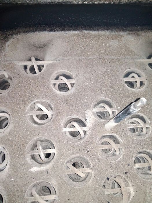 Curățare , reparații centrale peleti