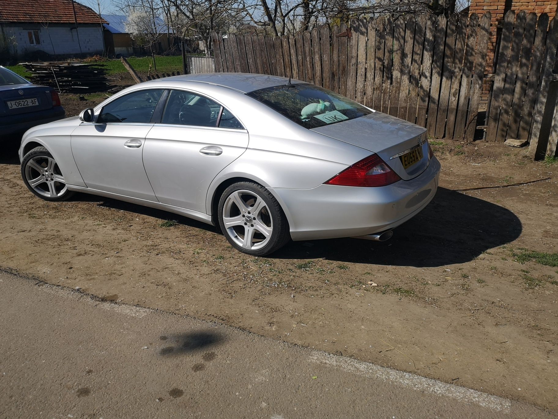 mercedes 320 cls