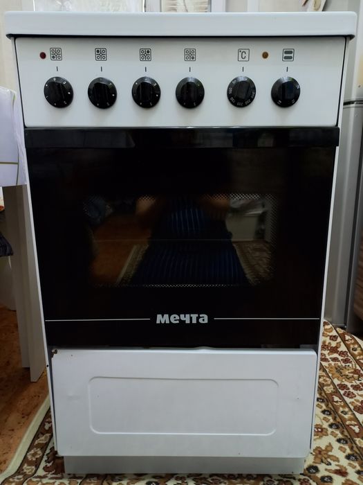 Продам электрическую плиту