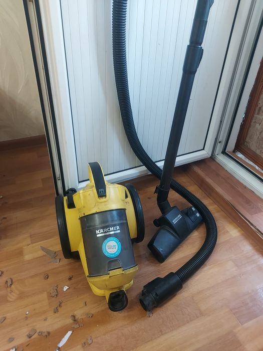 Продаю пылесос Керхер