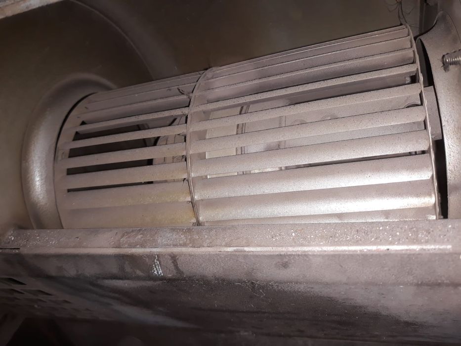 Soba pe ulei ars 17-33 kw + recuperator caldura 12.7  kw + burlan 4m.