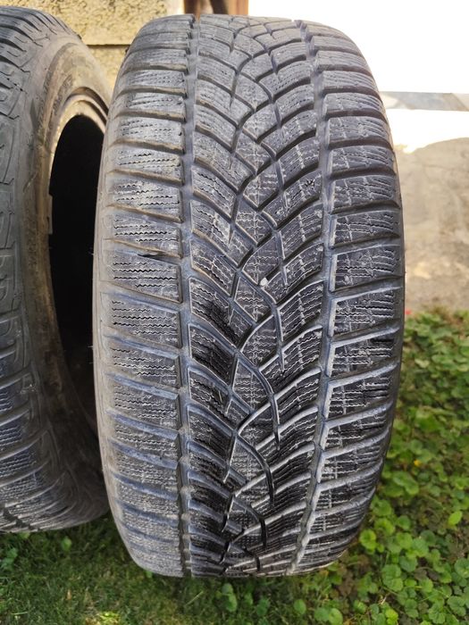 Зимни гуми 225 50 17 4бр.