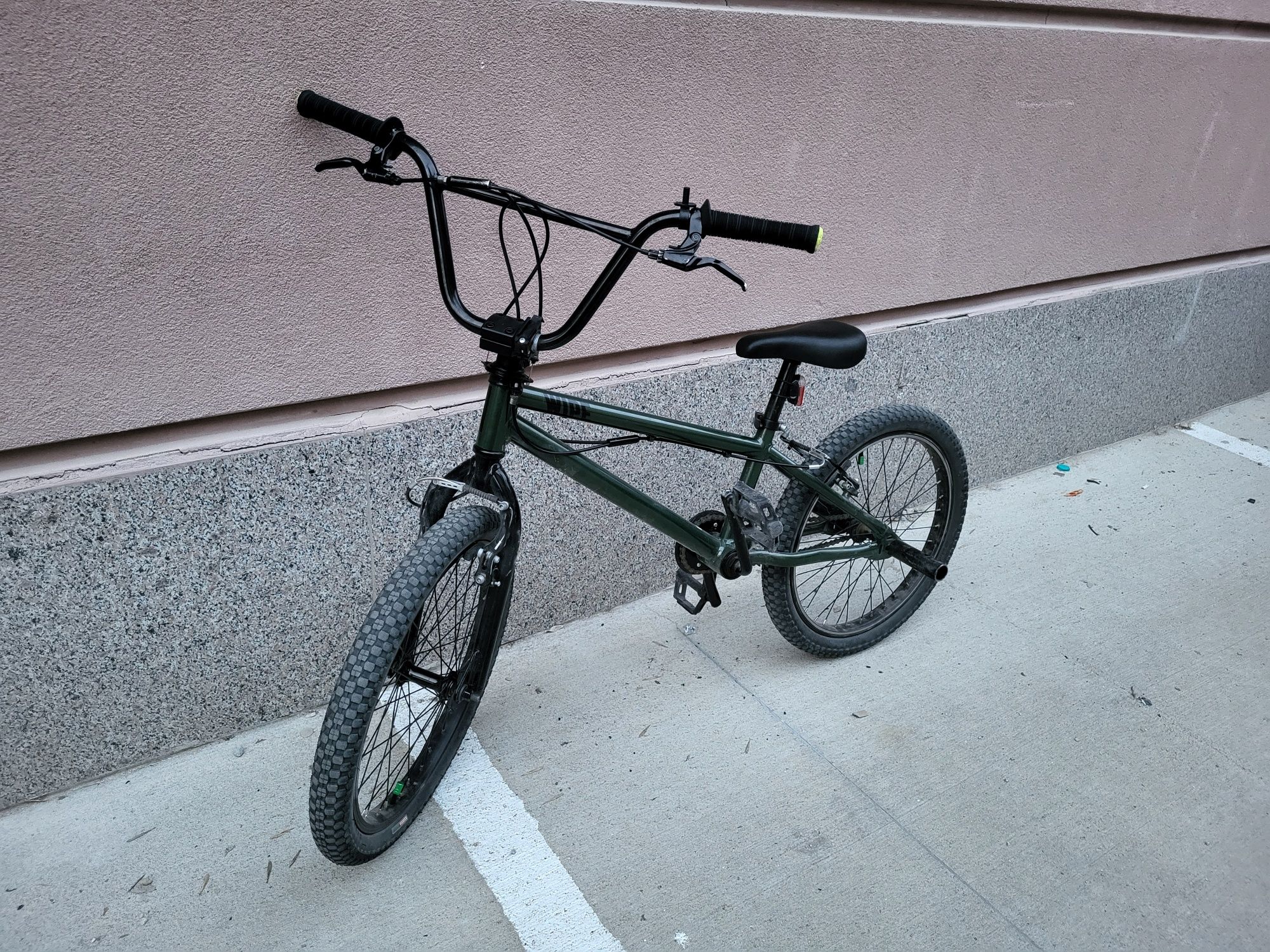 Велосипед bmx btwin
