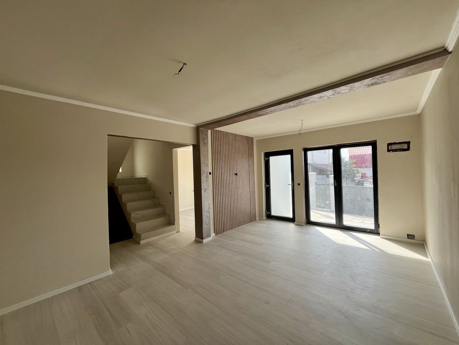 Casa zona parc Romanescu si piata Chiriac