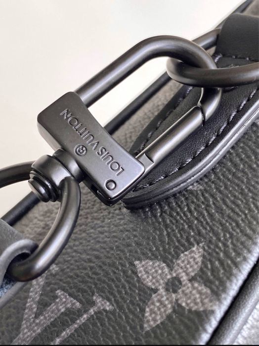 Bag LOUIS VUITTON  M12519  M47060 Montsouris Messenger PM