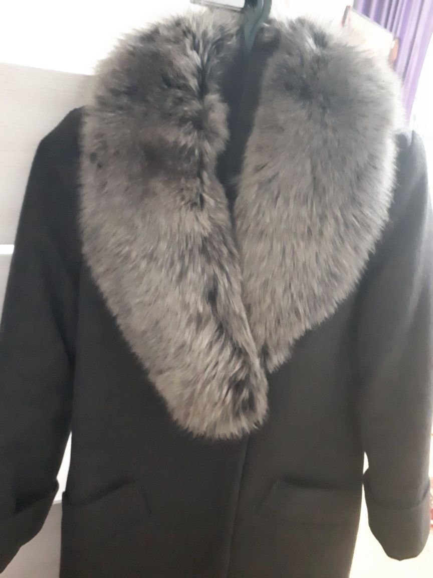 Продам пальто зимнее