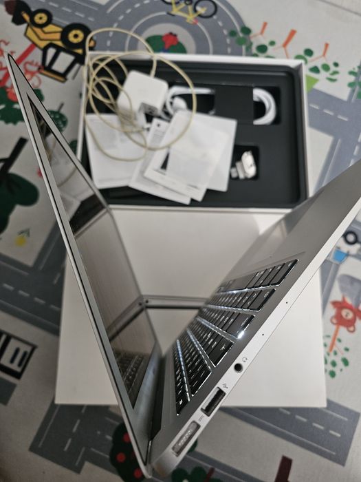 MacBook Air 13 schimb ceas Tissot edox Atlantic orient oris tudor