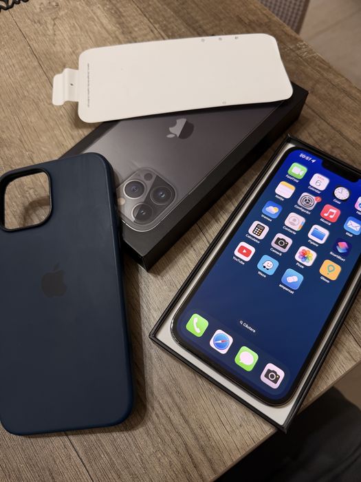 Iphone 13 pro max impecabil + husa apple