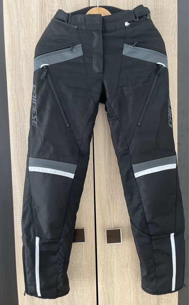 Costum moto dama Dainese marime 40