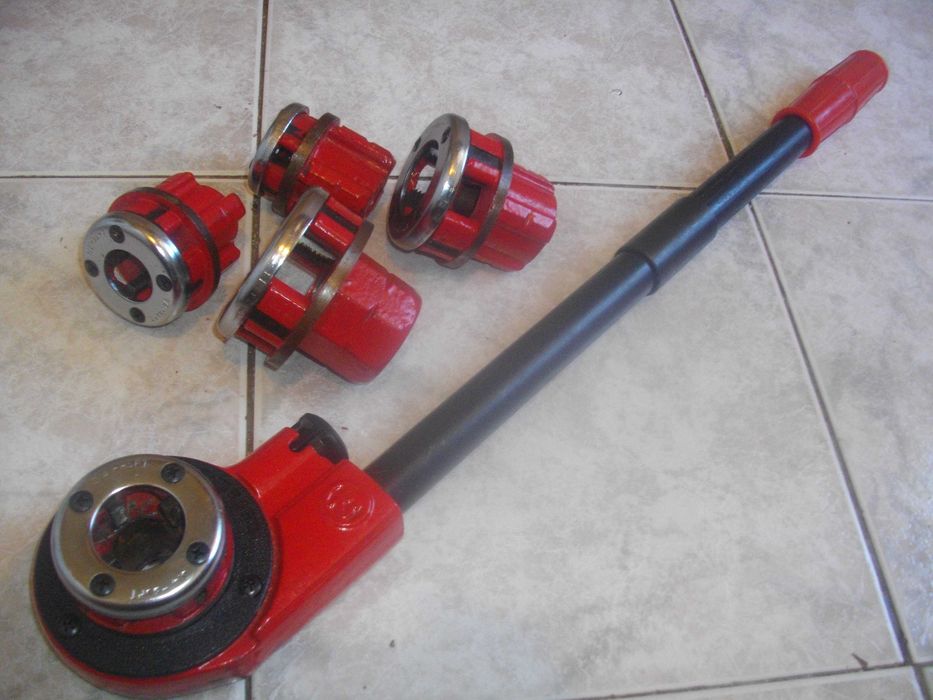 Немска Профи Ръчна Винтонарезка-Винторезка с 5 Глави-3/8-1 1/4-Type 62