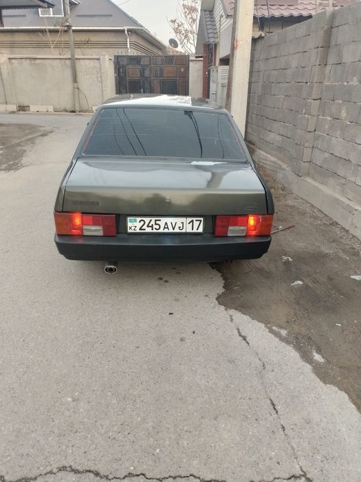 Машина  продаеться