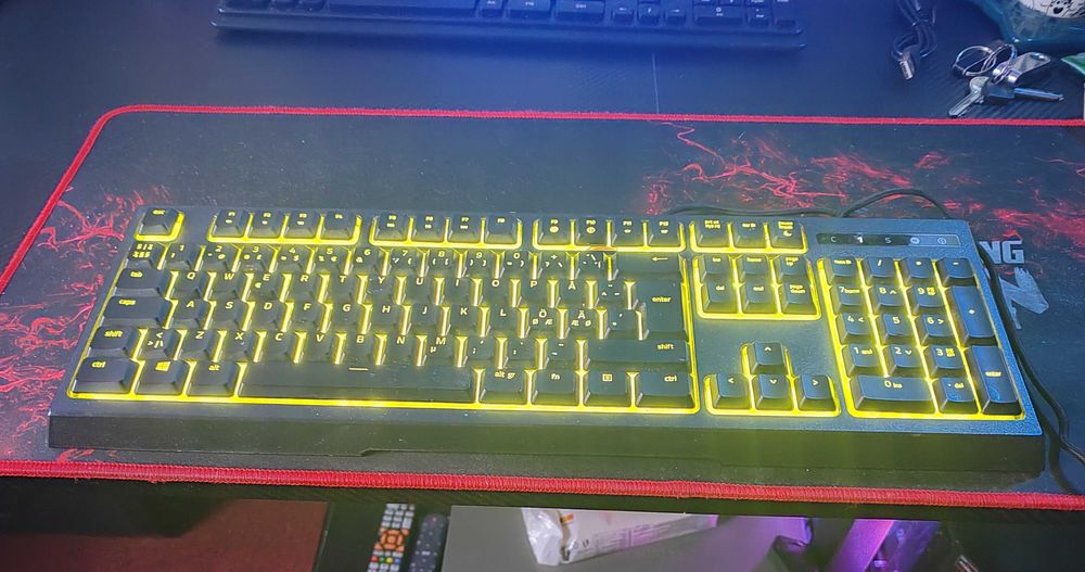 Tastatura gaming Razer Ornata