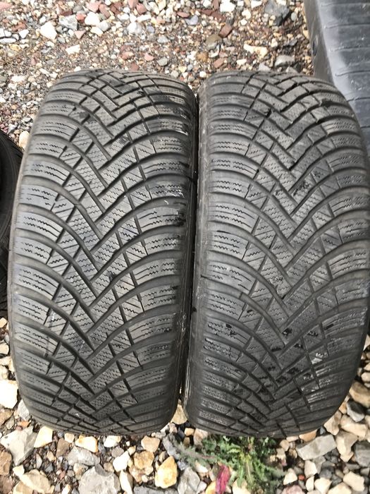 Зимни гуми 2бр.215/50R17