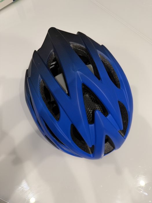 Продам новый шлем для велосипеда