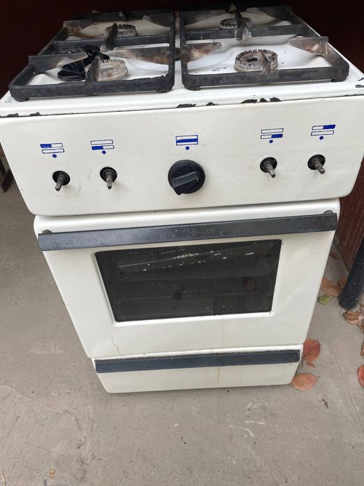 Продаётся газовая плита