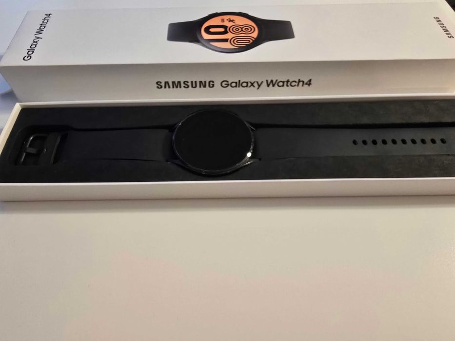 Smartwatch Samsung Galaxy Watch 4, 44mm, LTE, Negru, curea silicon