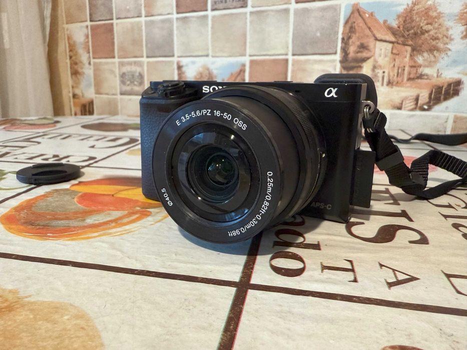 Фотоаппарат Sony A6000