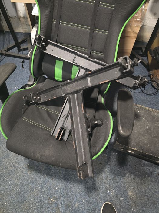 Fly bar pentru rcf hdl 10 a