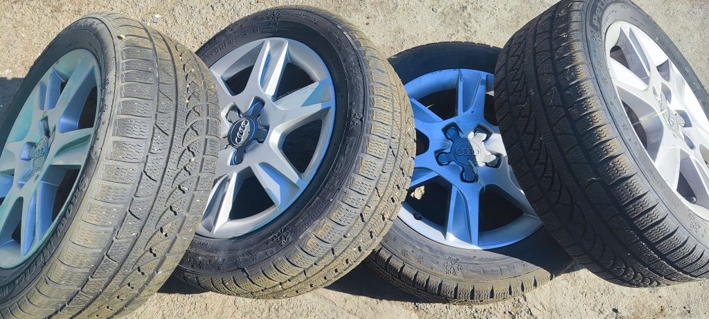 Зимни гуми 16 205x55 с джанти Audi