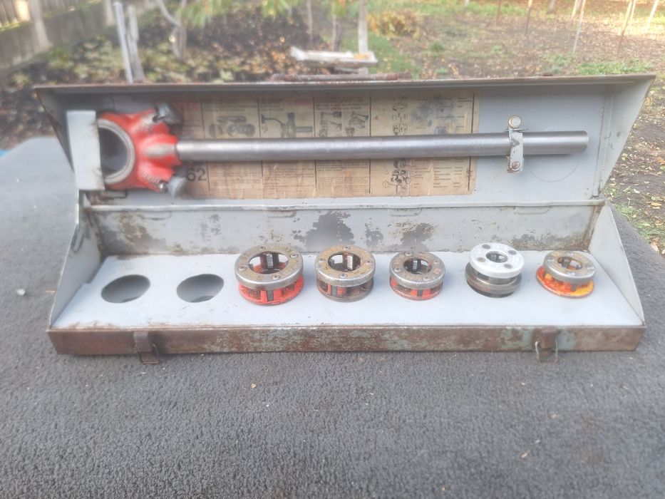 Trusa filiera Franța