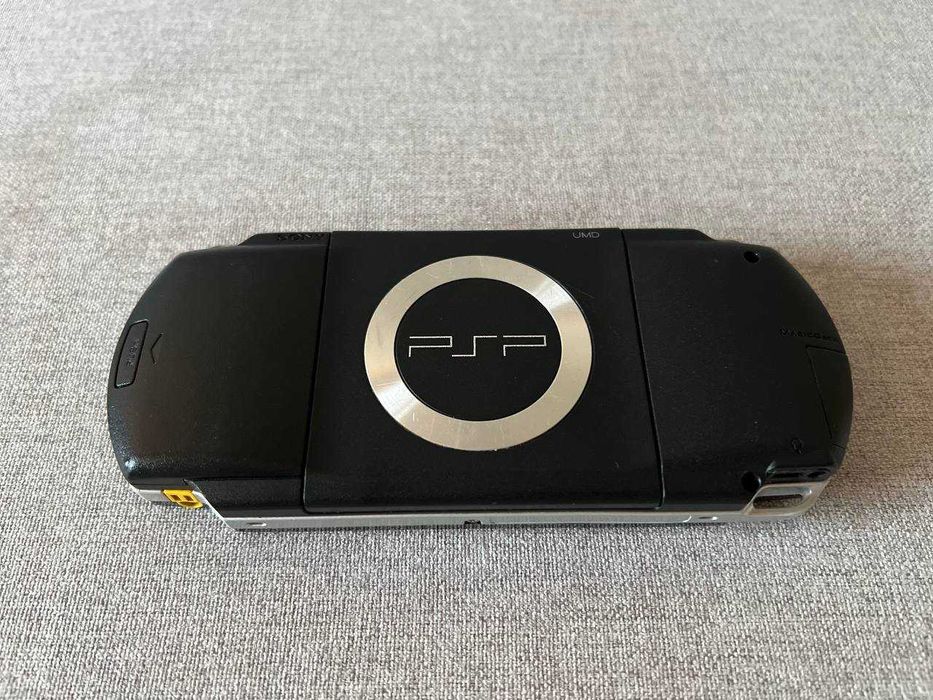 PSP + 30 Игр (Отправлю по РК)