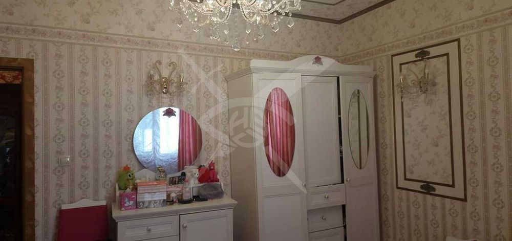 Продава се Четиристаен апартамент в Варна, Център - 150 кв.м за 2367 €/кв.м - Снимка #12