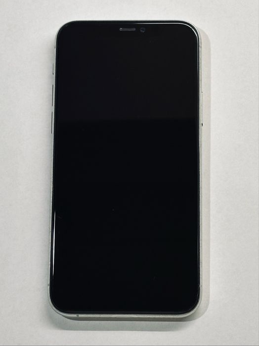 iPhone 11 Pro бял 256GB 91% battery