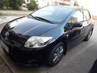 Dezmembrez Toyota Auris 2.2  D -CAT ,diesel 177 cp ,xenon