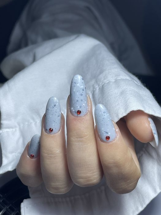 Locuri disponibile – unghii cu gel / semipermanent în Iasi, Cantemir