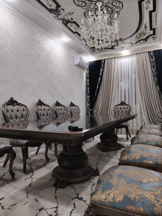 Стол стул сотилади