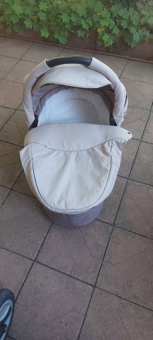 Детска количка Baby Design Lupo
