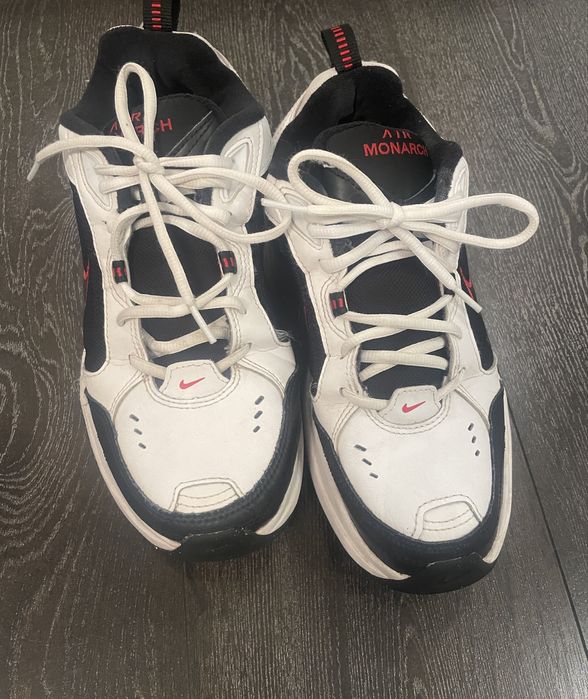 Маратонки Air Monarch IV