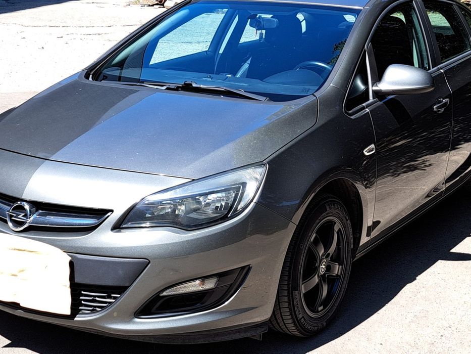 Opel astra j sedan GPL Euro6