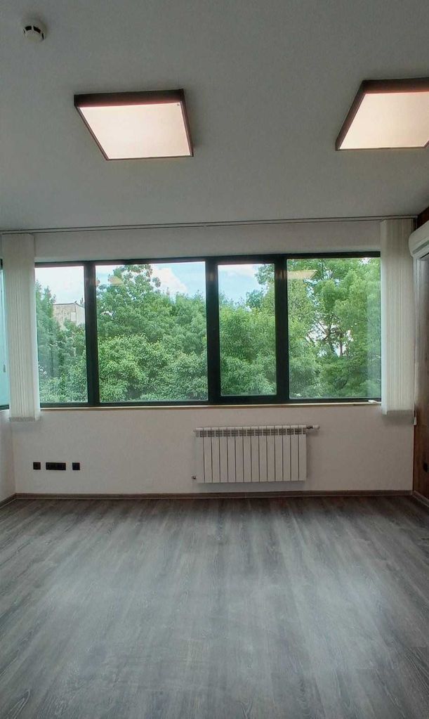 Дава се под наем Офис в София, Лозенец - 89 кв.м за 1100 € - Снимка #1