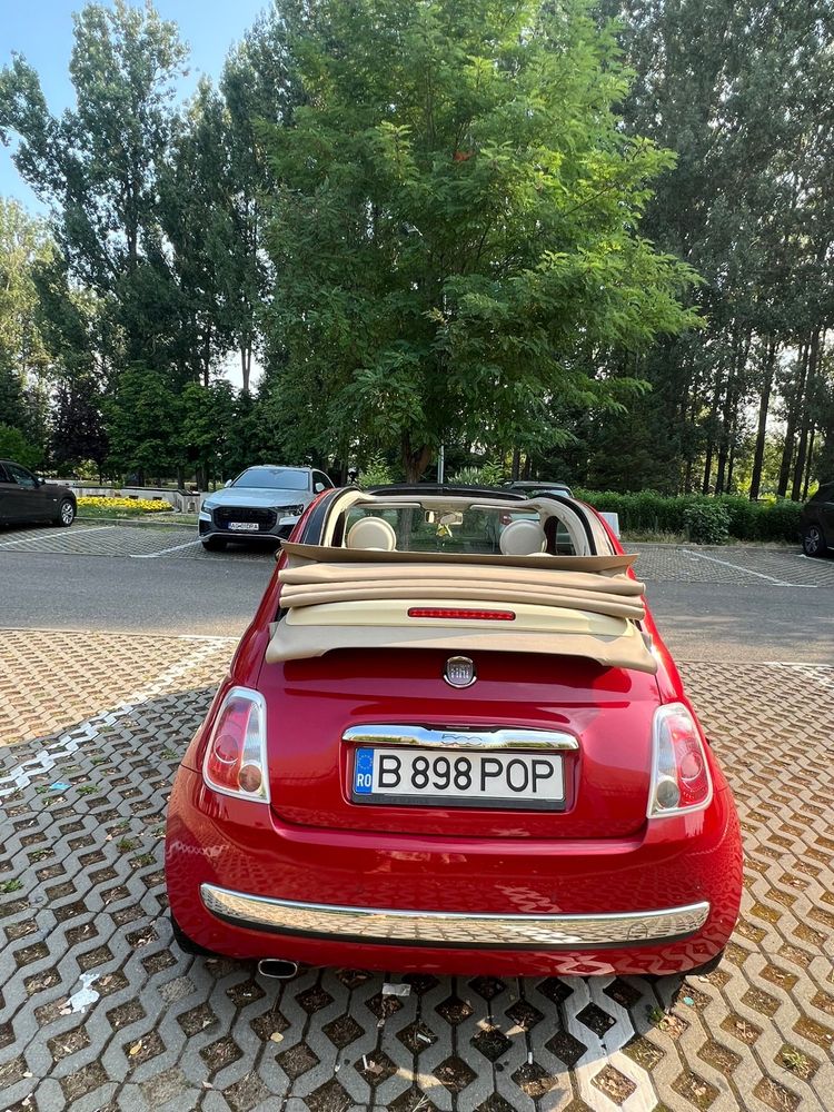 Vand Fiat 500 rosu decapotabil
