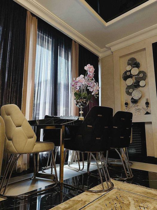 ГОТОВЫЙ АРЕНДАТОР! В Кирпичном Доме! Шикарная 4х ком кв-ра в Центре !