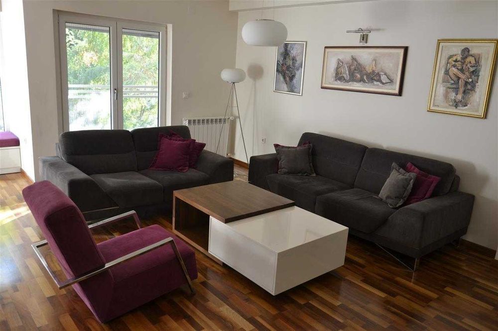 Дава се под наем Двустаен апартамент в Бургас, Славейков - 60 кв.м за 229.5 € - Снимка #3