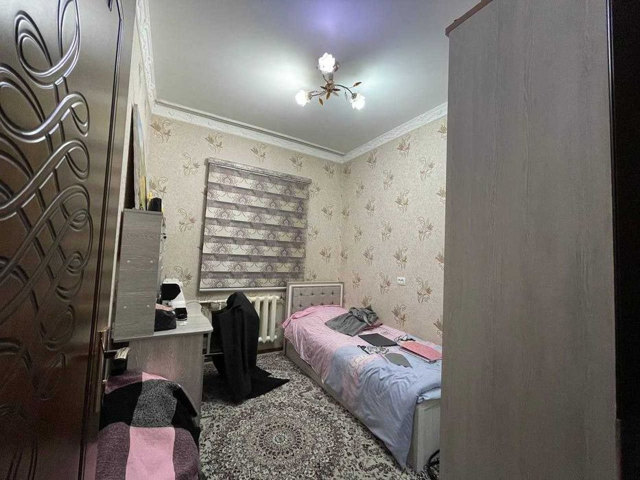 Чиланзар - 15 кв 4/5/5  под евроремонт всё раздельное балк 2х6,  82 м2