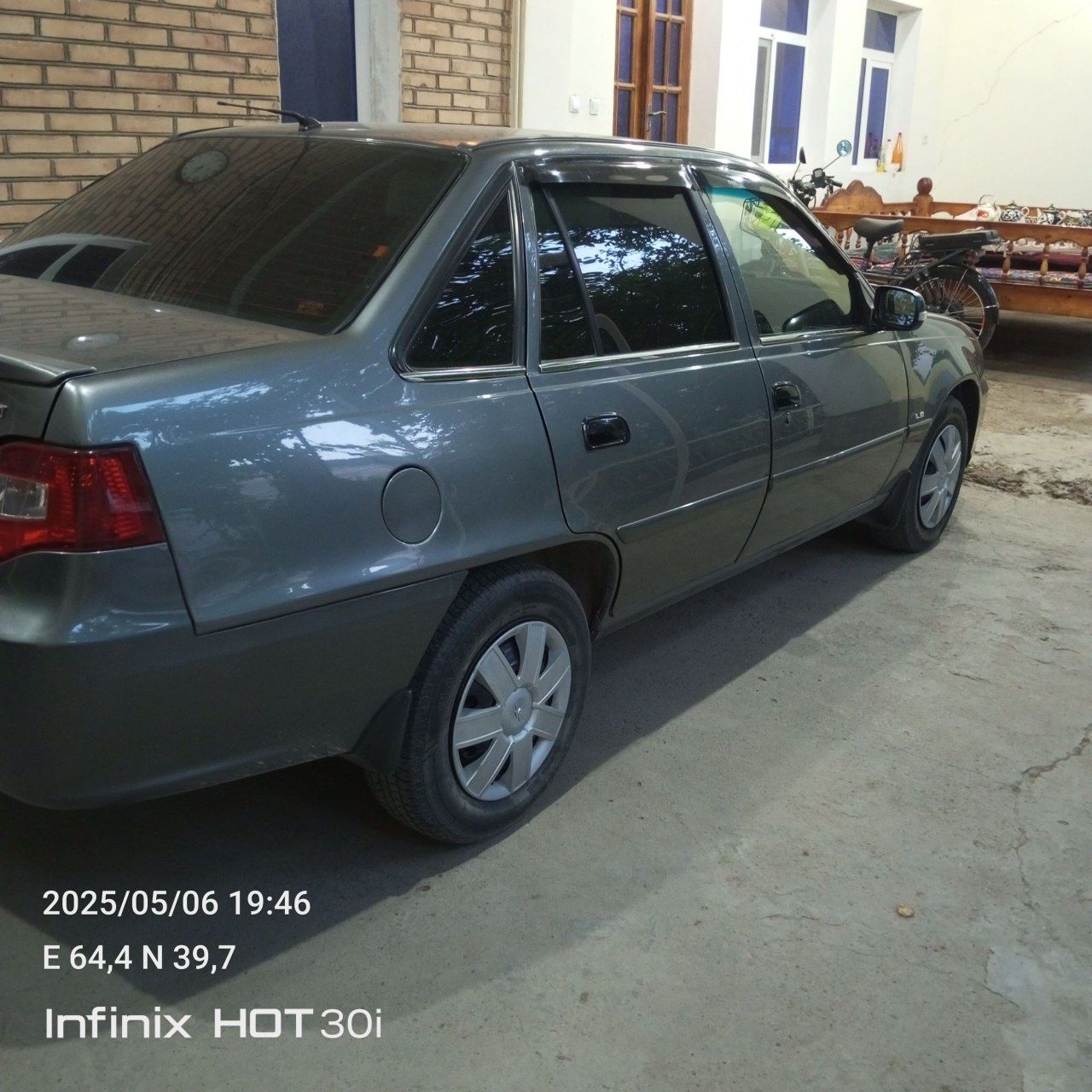 Нексия 2 сотилади