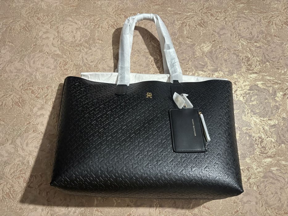 Tommy Hilfiger – Geantă
